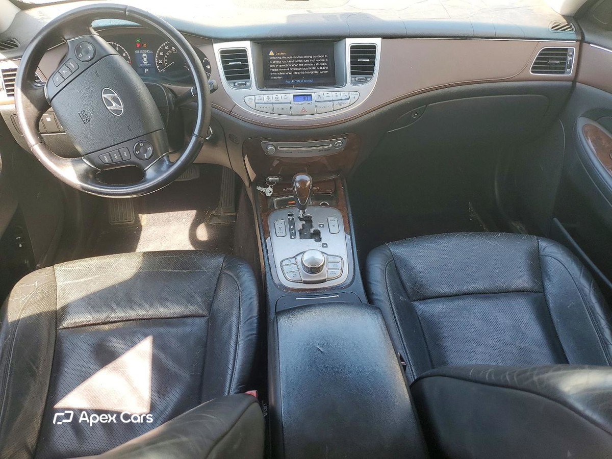 Hyundai Genesis 2009