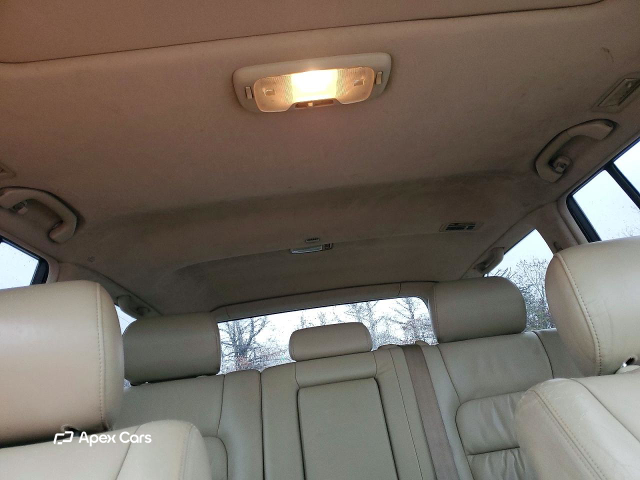 Lexus LX 2005