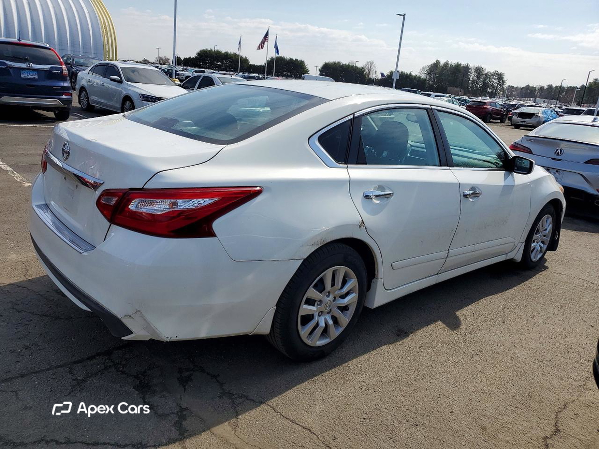 Nissan Altima 2017