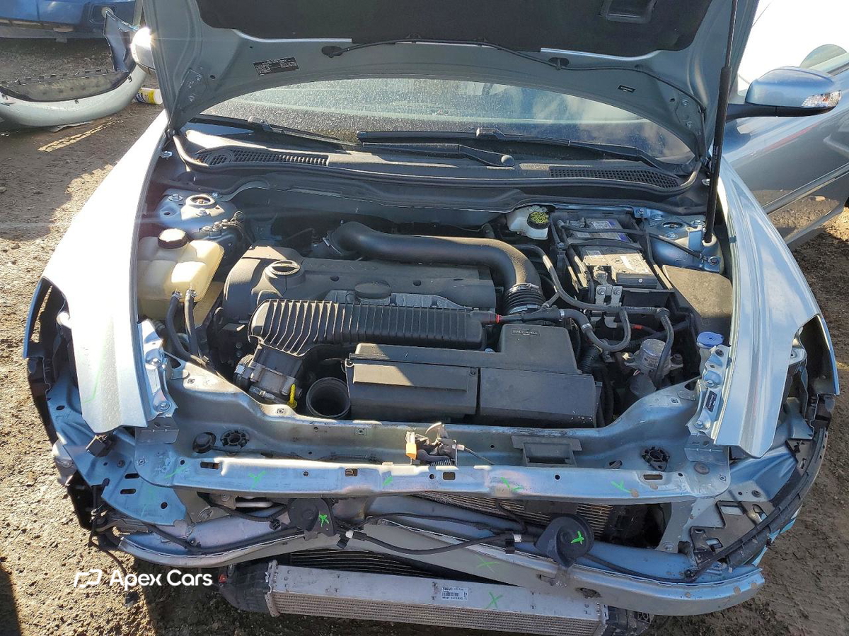Volvo C70 2013
