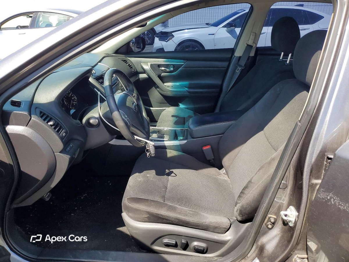 Nissan Altima 2015