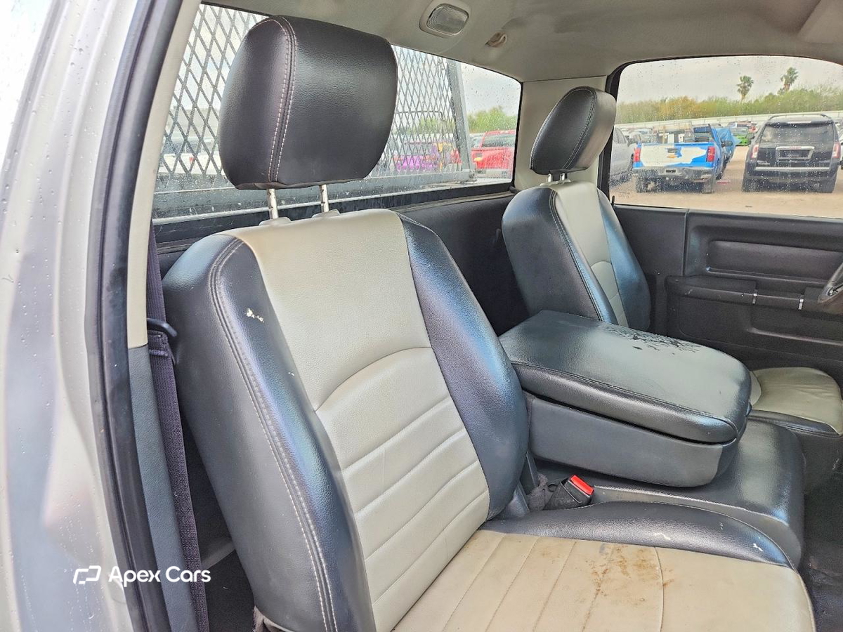 Dodge RAM 2012