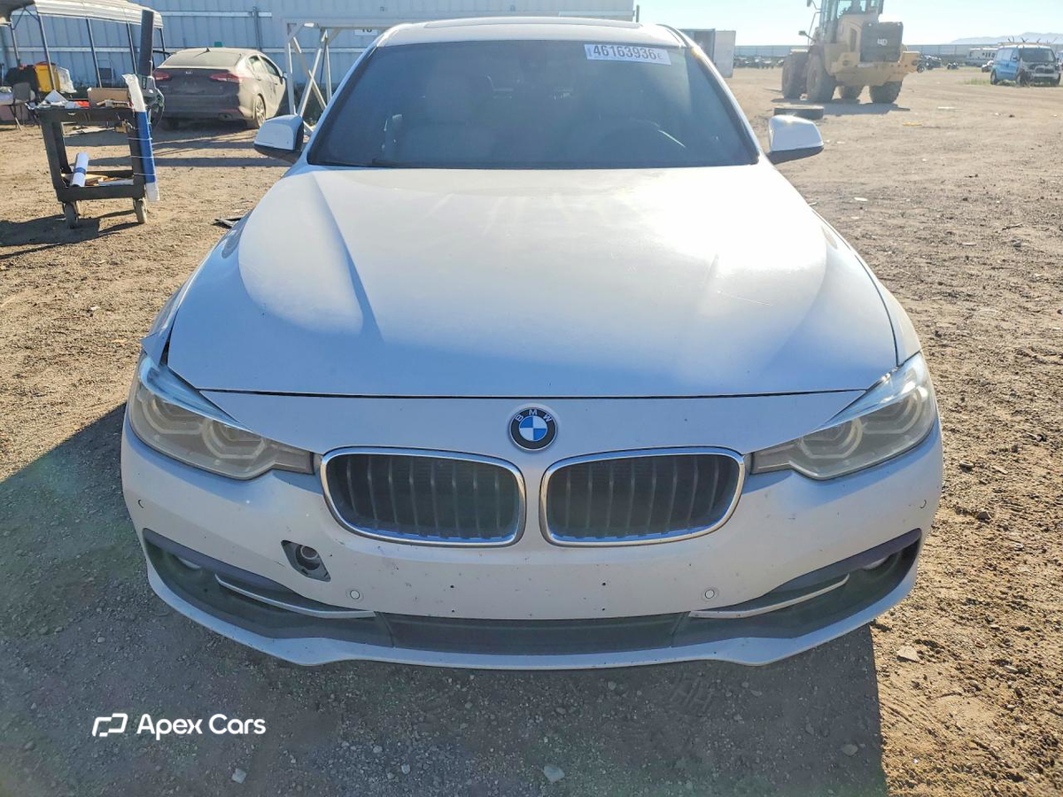 BMW Series 3 2016