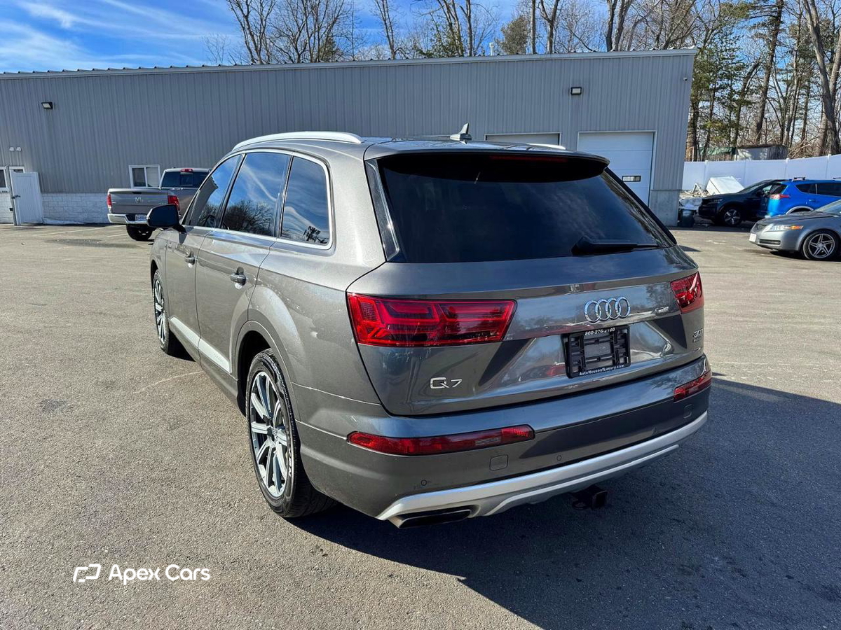 Audi Q7 2018
