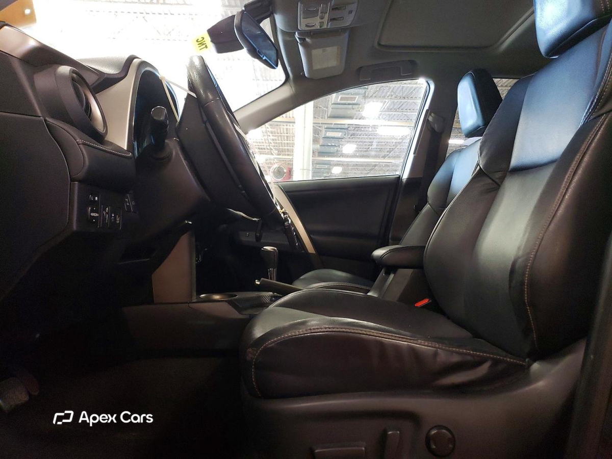 Toyota RAV 4 2015