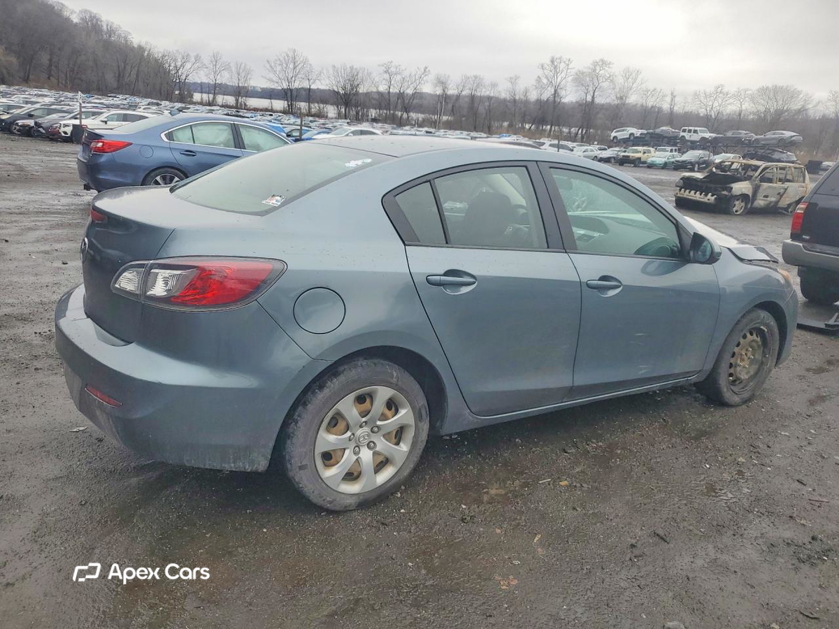 Mazda 3 2013