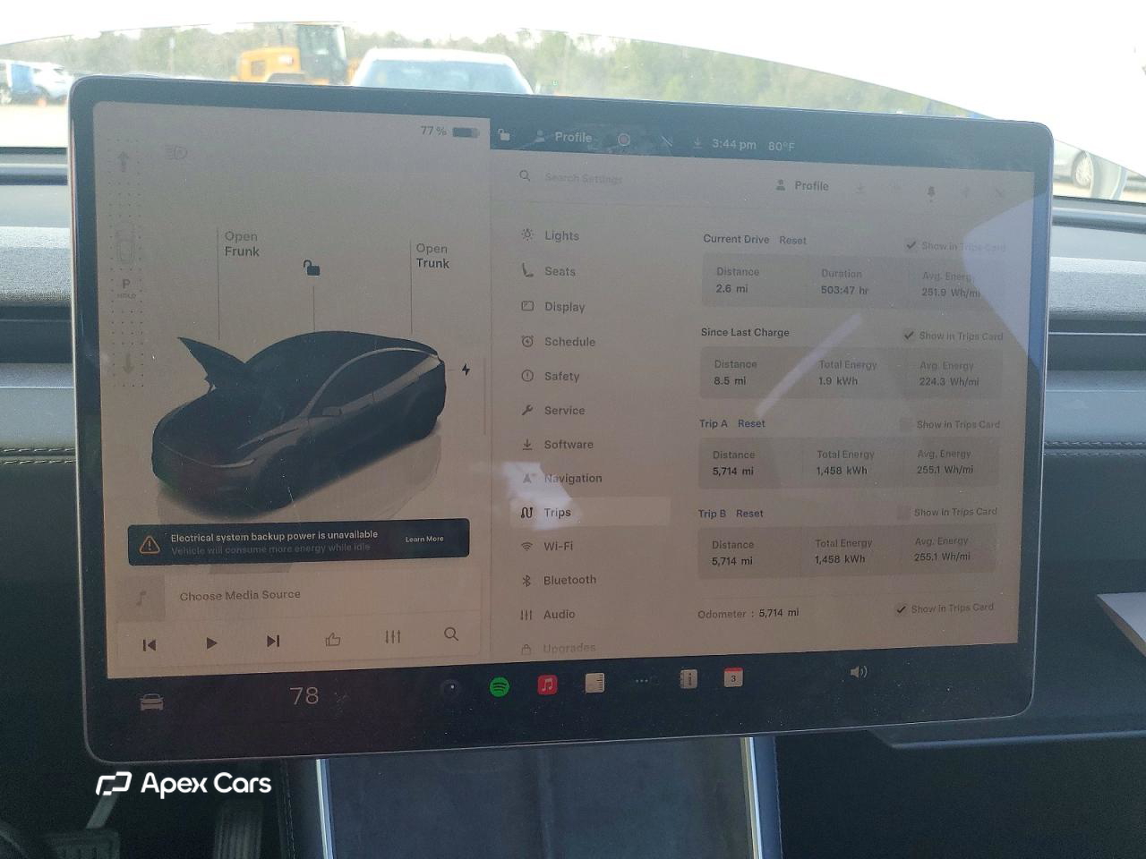 Tesla Model Y 2026