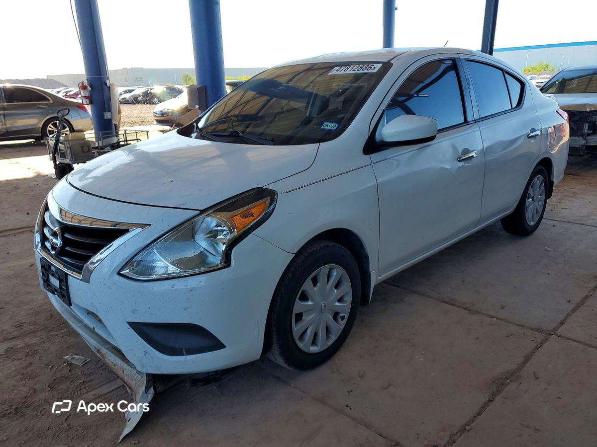 Nissan Versa 2018