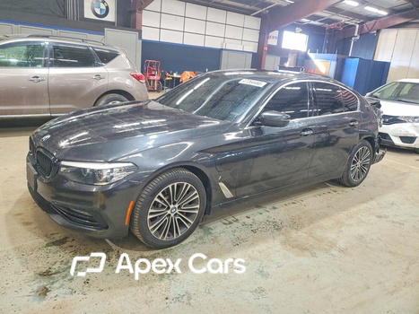 BMW Series 5 2018 - Image 1 of 13