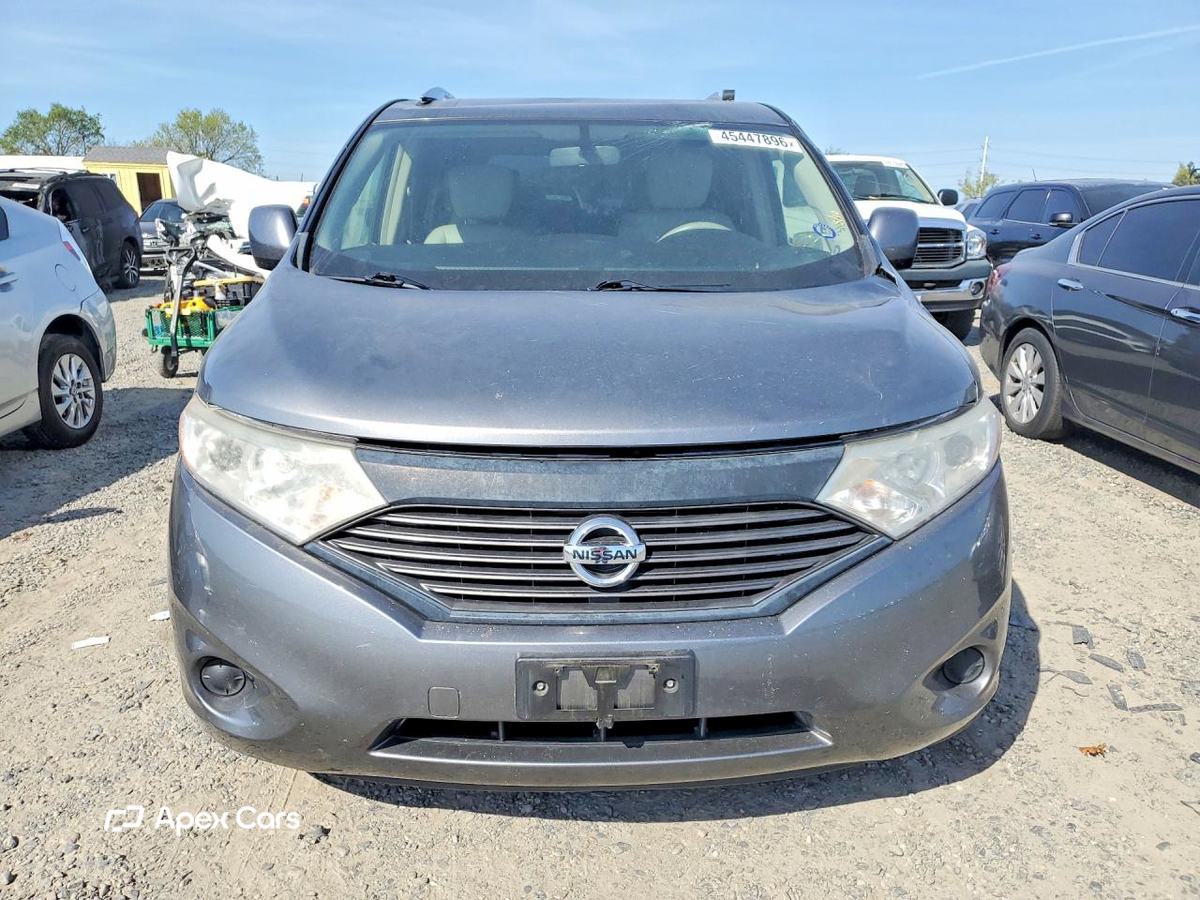 Nissan Quest 2015