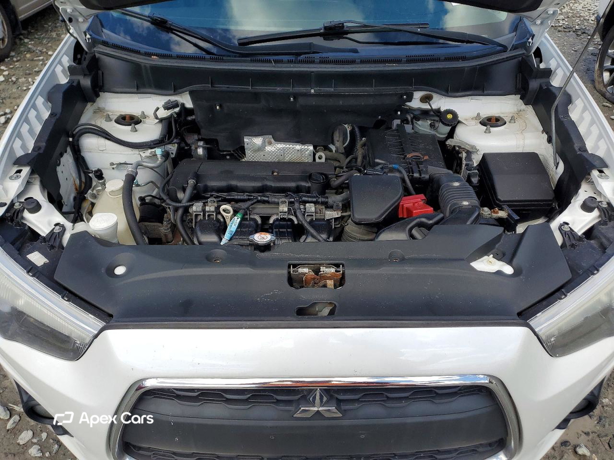 Mitsubishi Outlander 2015