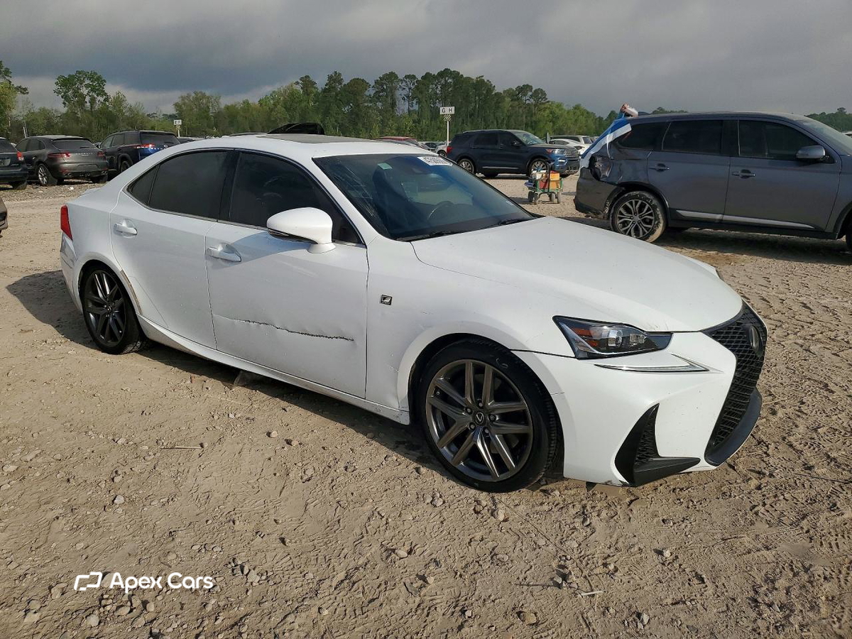Lexus IS 2017