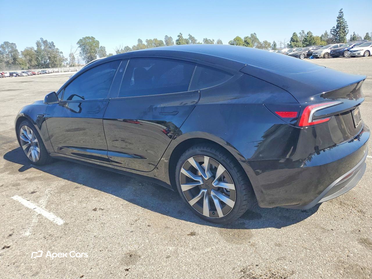 Tesla Model 3 2024