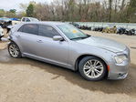 Chrysler 300 2016