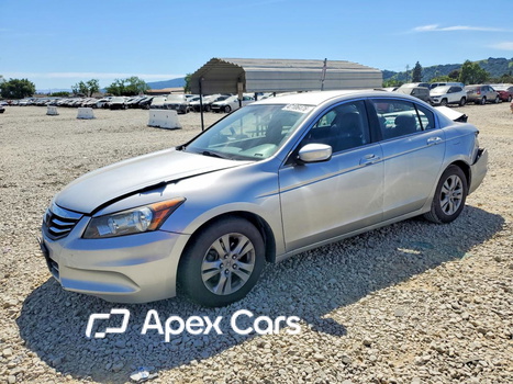 Honda Accord 2012 - Image 1 of 12