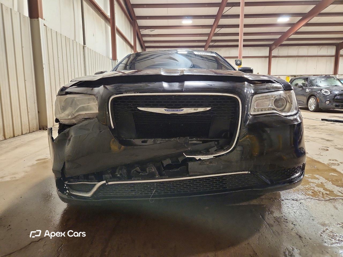 Chrysler 300 2018