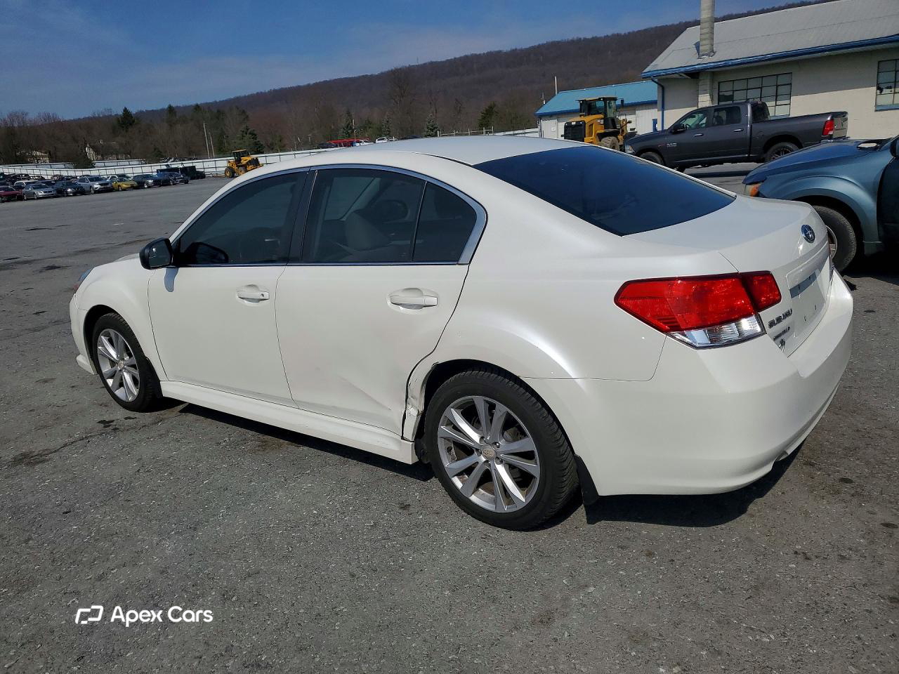 Subaru Legacy 2014