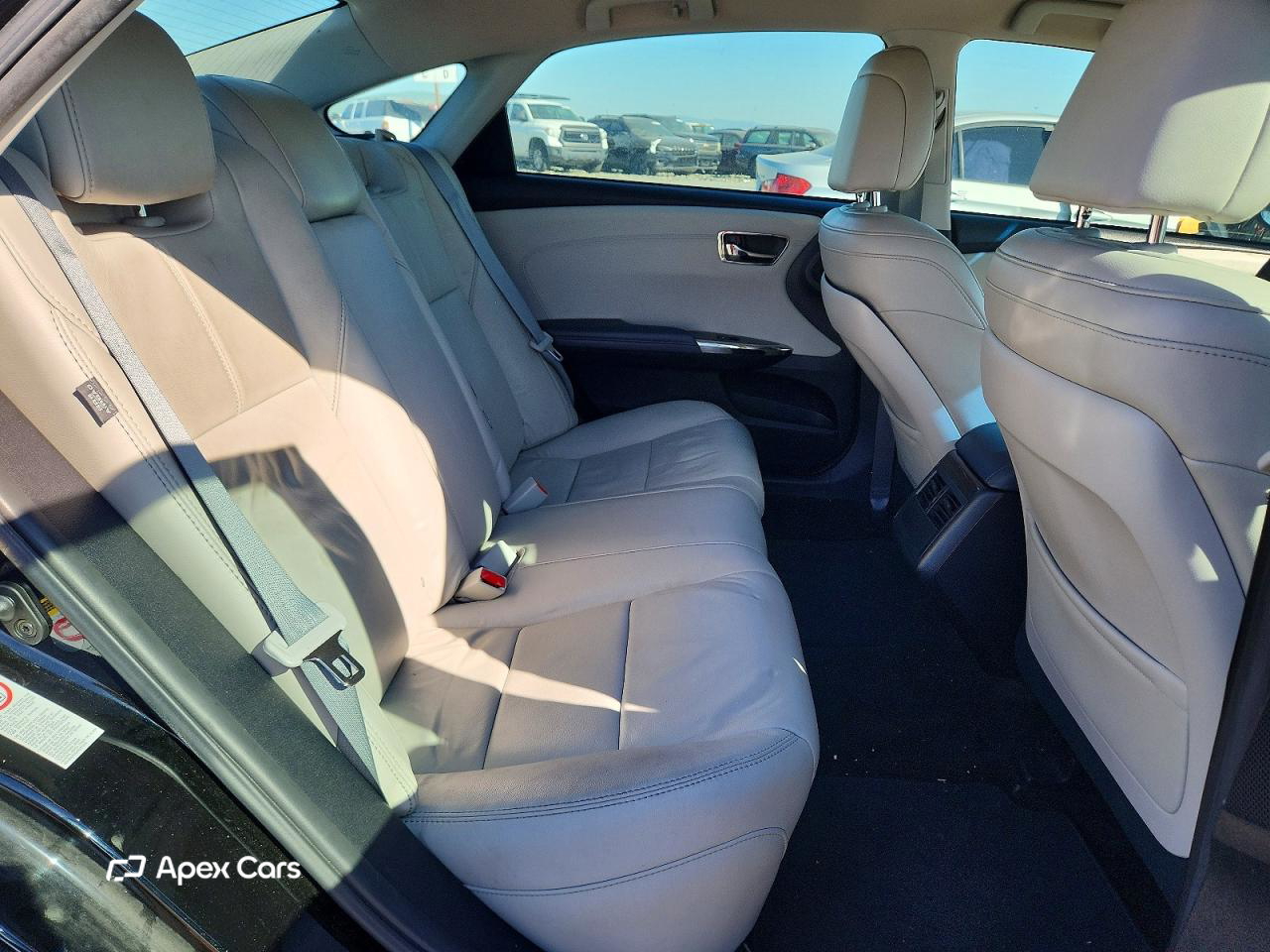 Toyota Avalon 2015