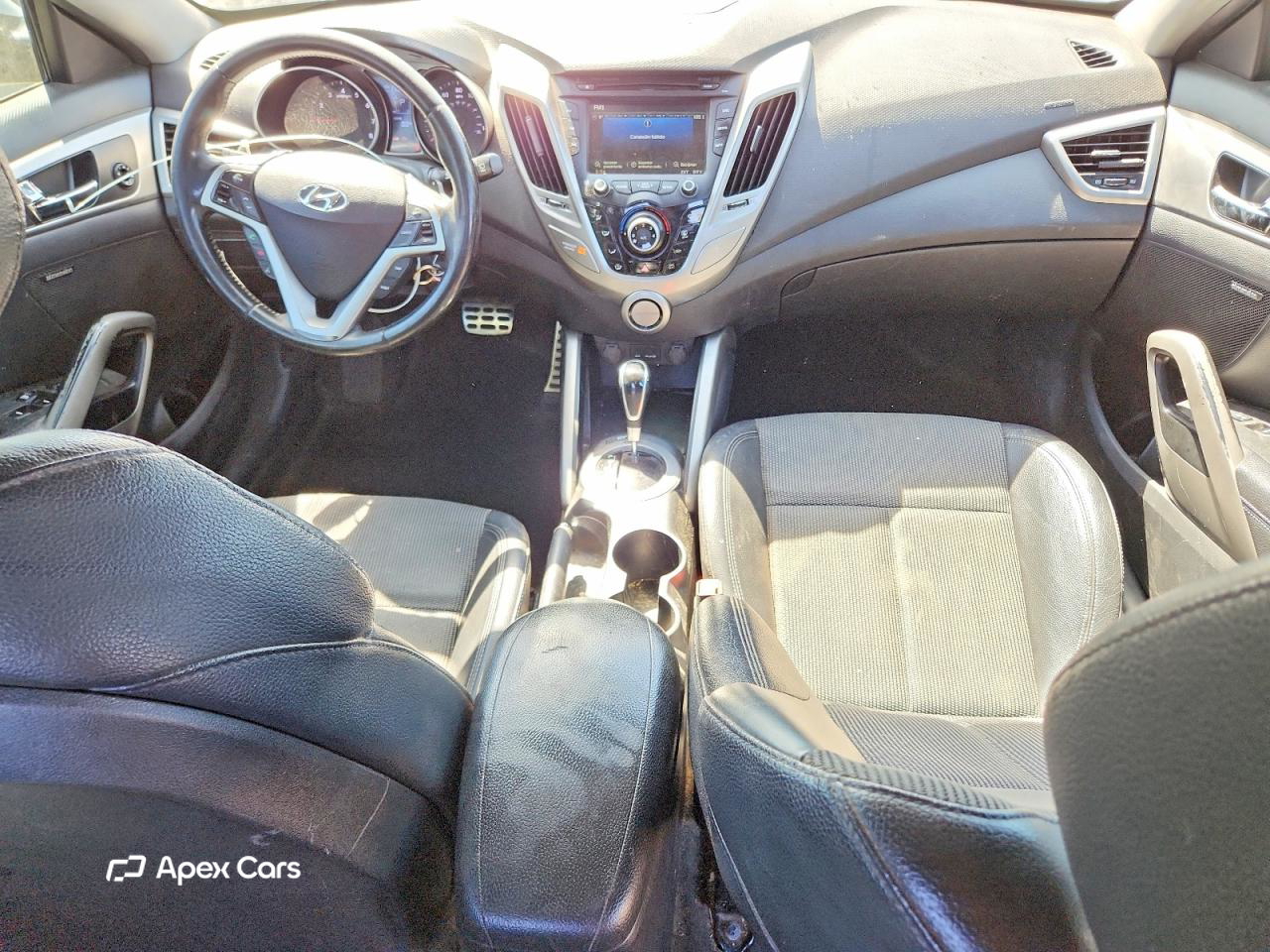 Hyundai Veloster 2013