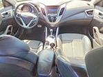 Hyundai Veloster 2013