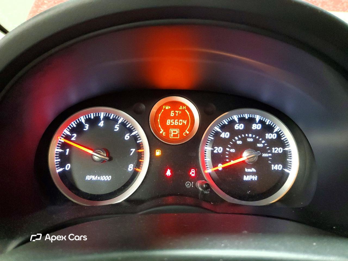 Nissan Sentra 2011