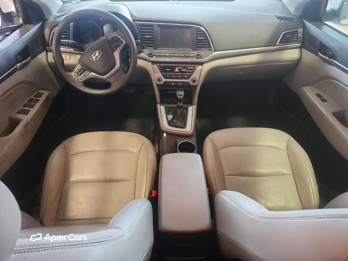 Hyundai Elantra 2017