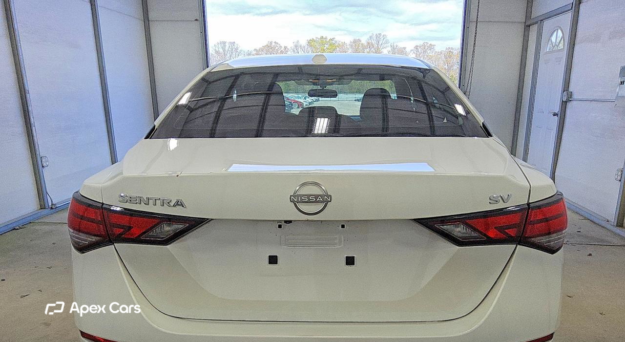 Nissan Sentra 2024