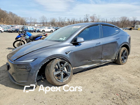 Tesla Model Y 2026 - Zdjęcie 1 z 12