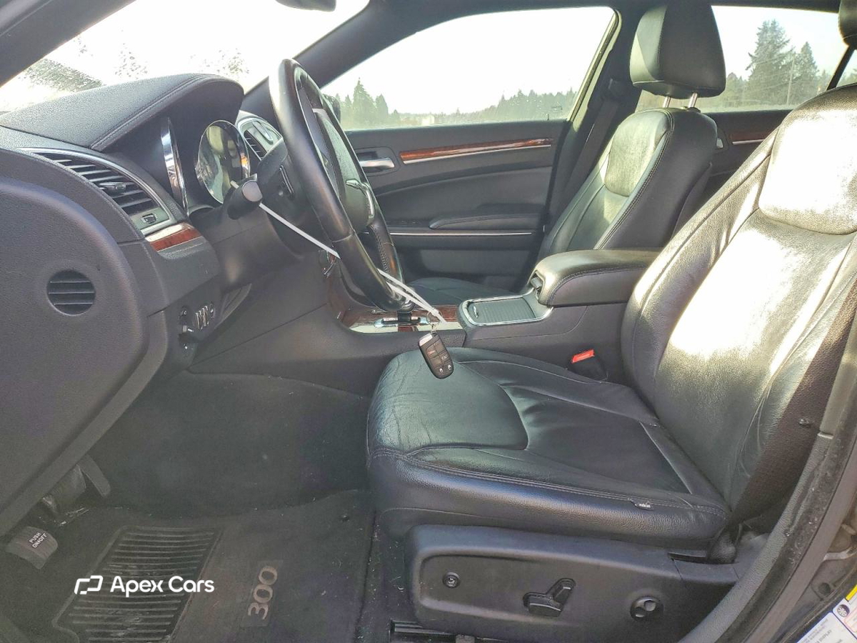 Chrysler 300 2012