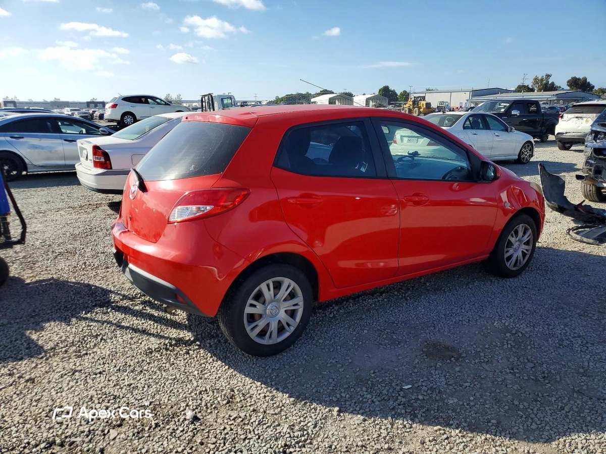 Mazda 2 2014