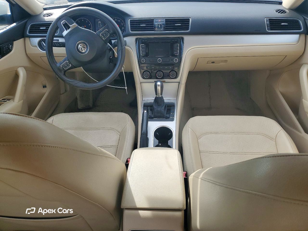 Volkswagen Passat 2013