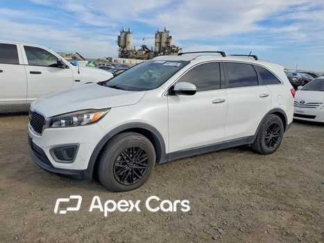 Kia Sorento 2016 - Image 1 of 13