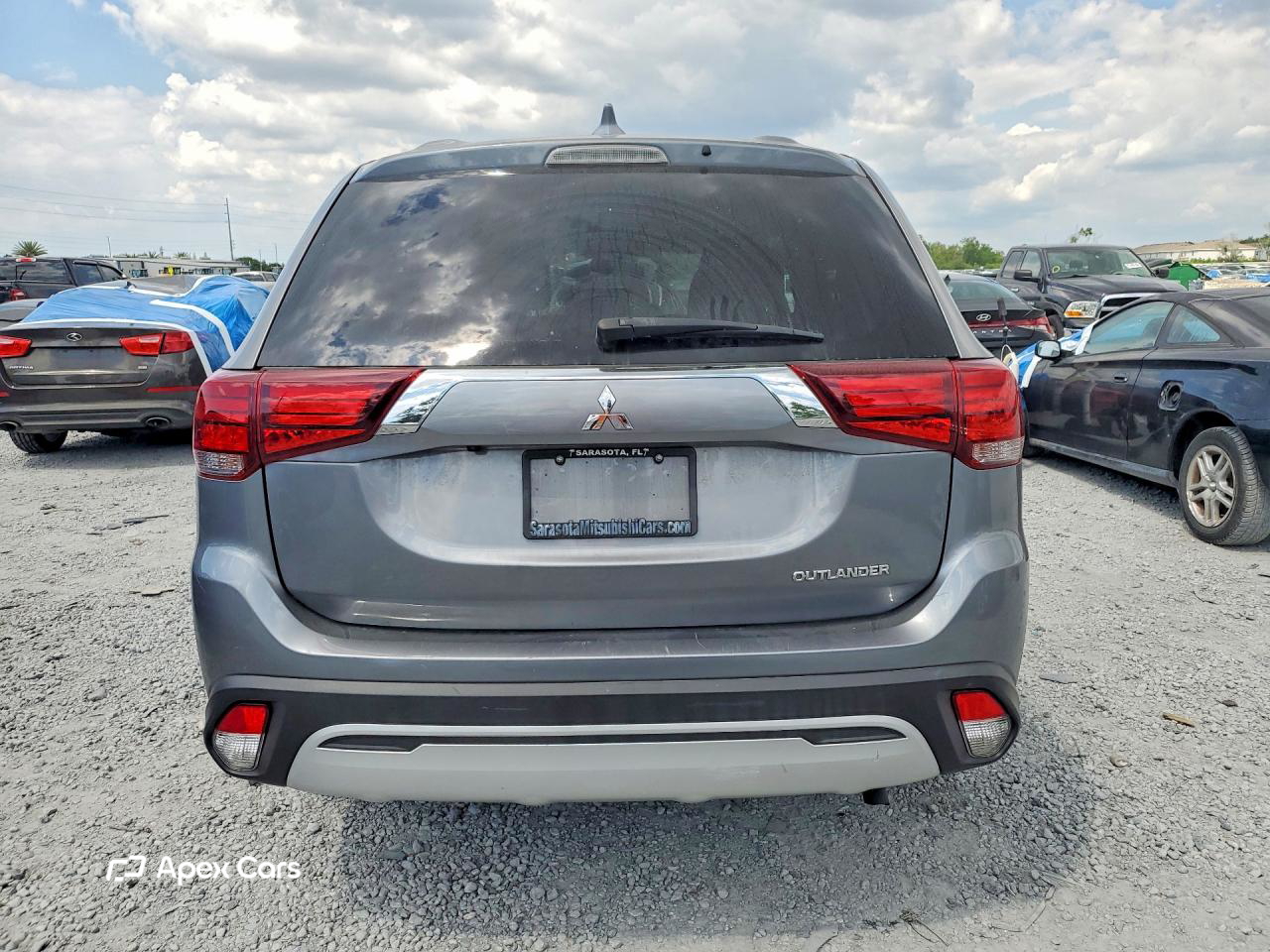 Mitsubishi Outlander 2020