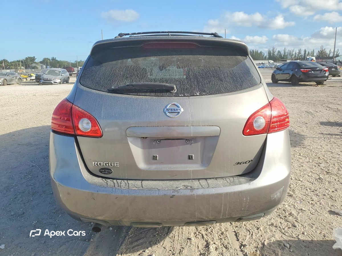 Nissan Rogue 2010