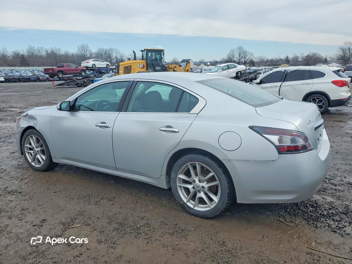 Nissan Maxima 2014