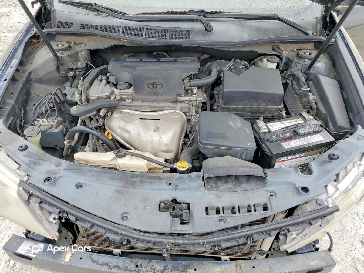 Toyota Camry 2012
