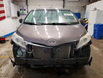 Toyota Sienna 2012