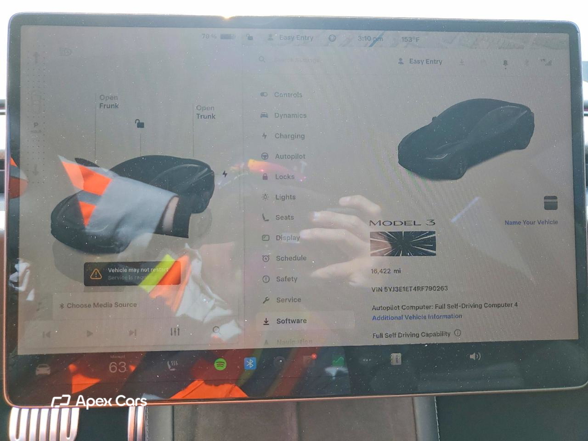 Tesla Model 3 2024