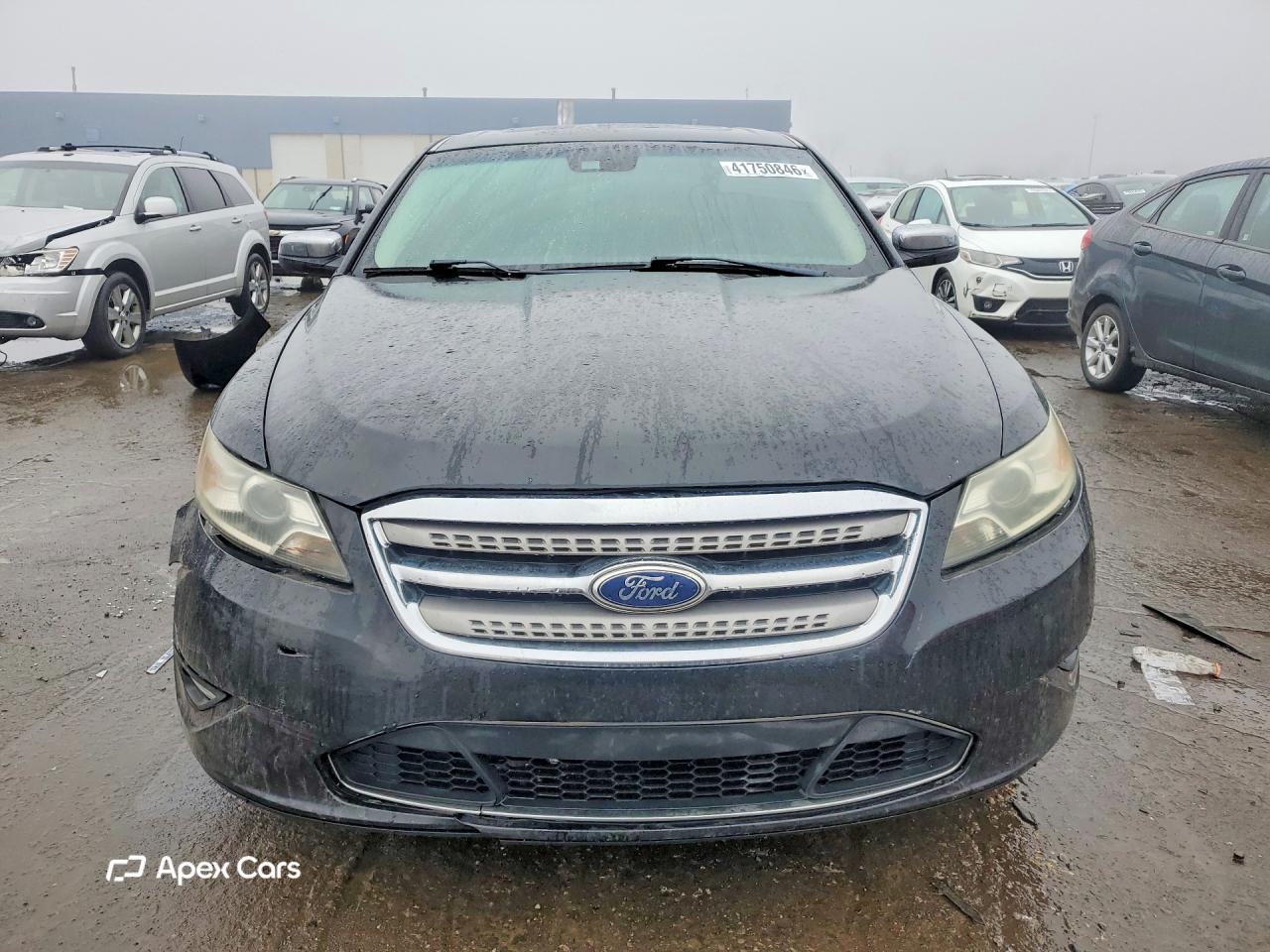 Ford Taurus 2011