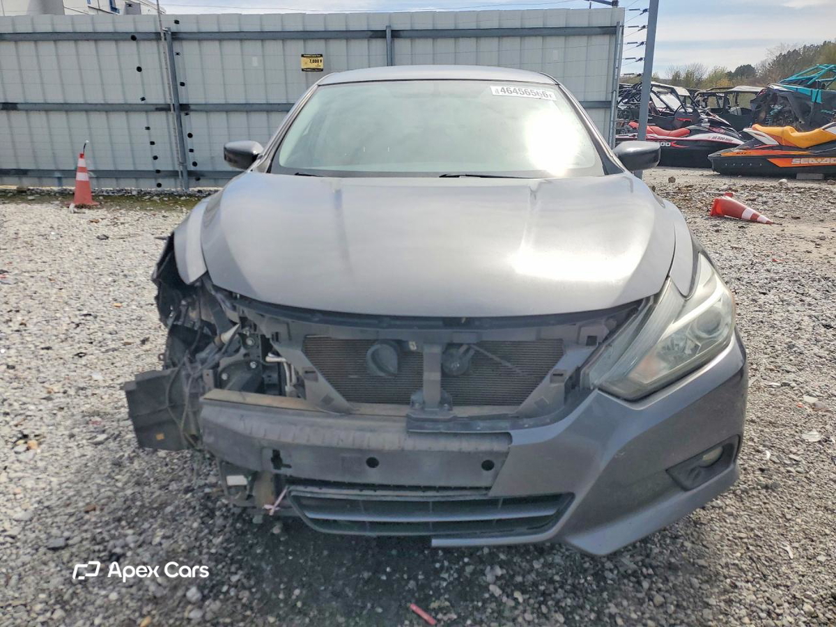 Nissan Altima 2018