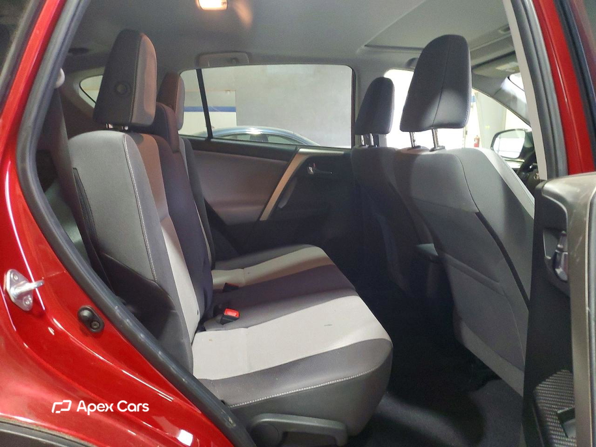 Toyota RAV 4 2015