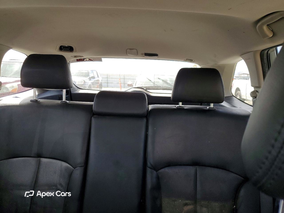 Subaru Outback 2012