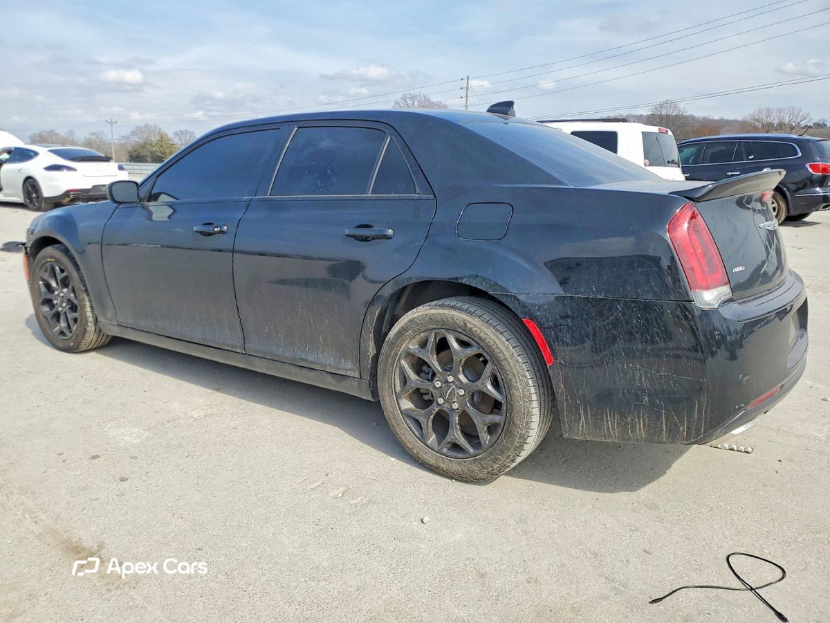 Chrysler 300 2019
