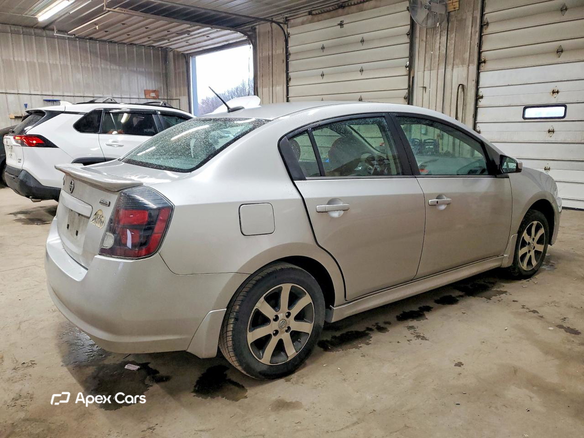 Nissan Sentra 2012