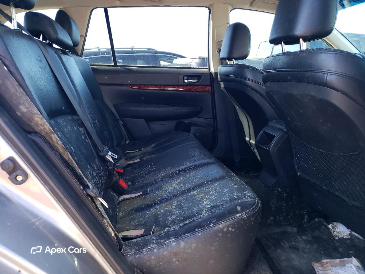 Subaru Outback 2011