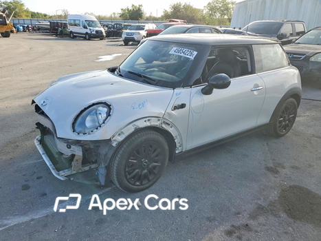MINI Cooper 2016 - Image 1 of 5