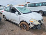 Nissan Versa 2011