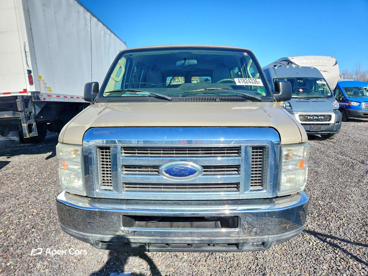 Ford Econoline 2011