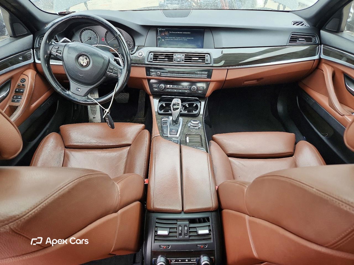 BMW Series 5 2011
