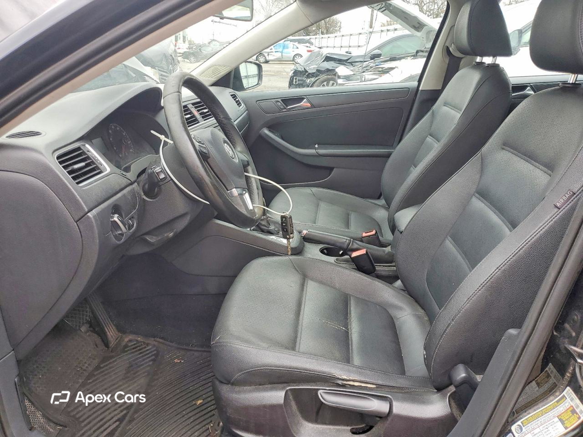 Volkswagen Jetta 2011
